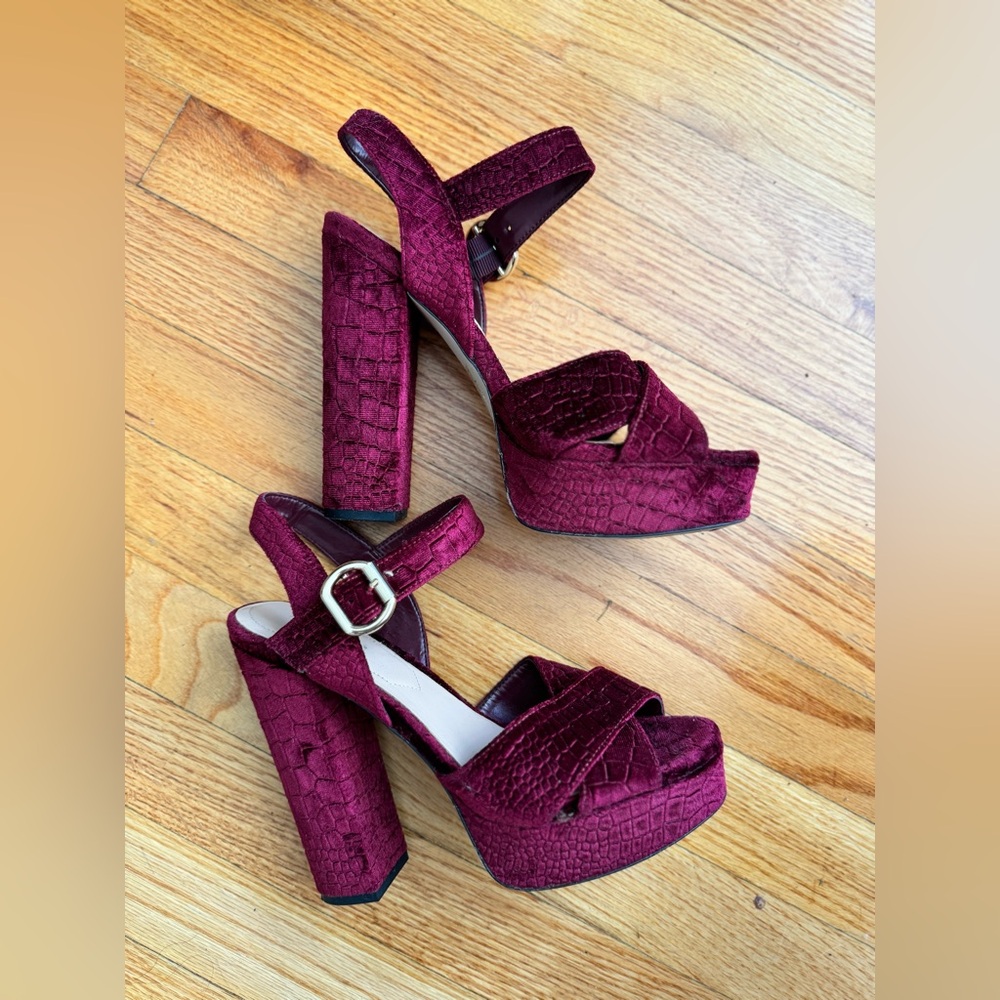 Aldo shoes size 7 1/2